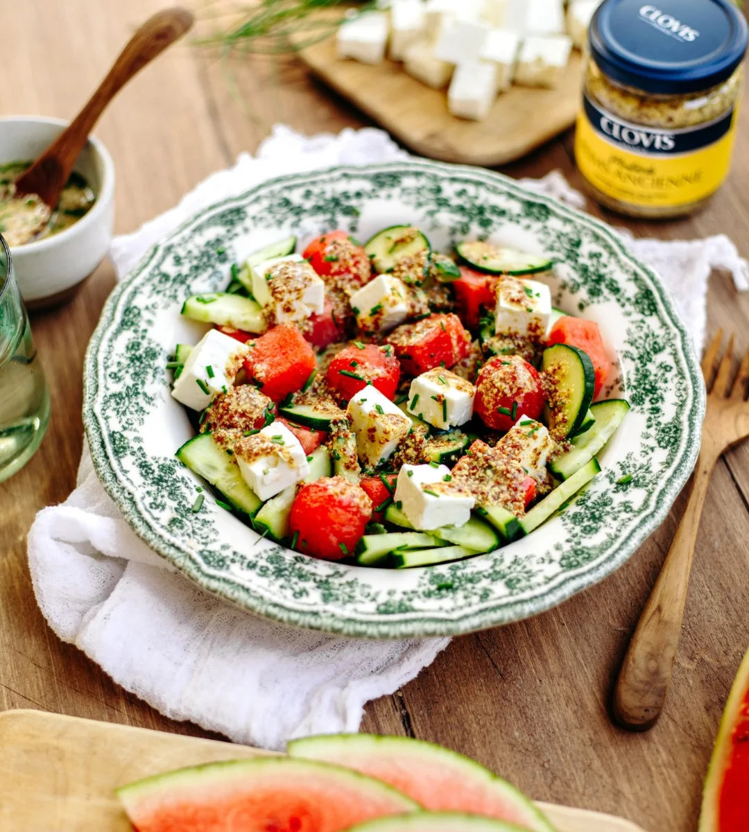 Plat Tomate, Feta, Concombre, Motarde Clovis