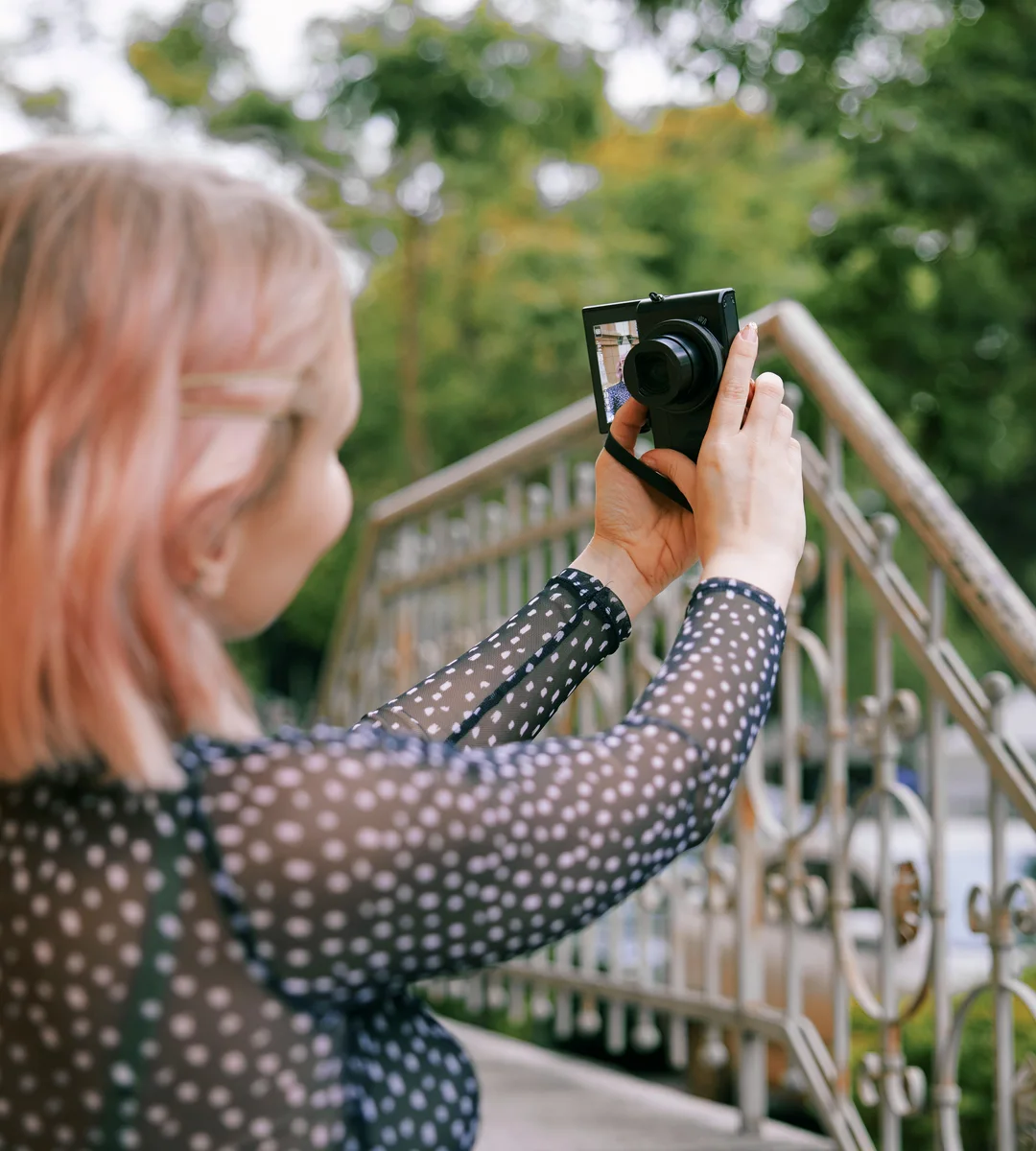 Une influenceuse en action