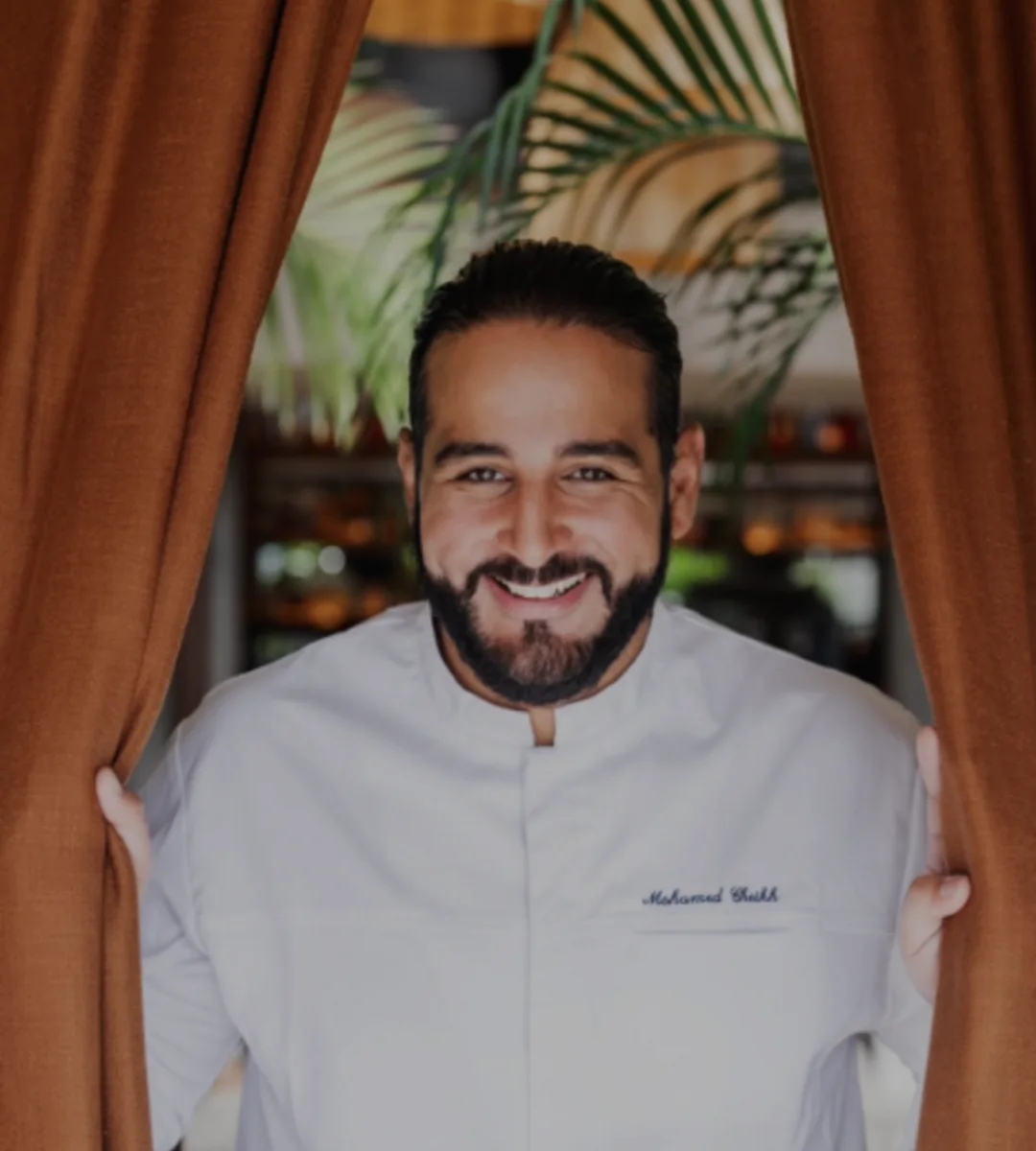 Mohamed Cheikh à son restaurant ''Meida''